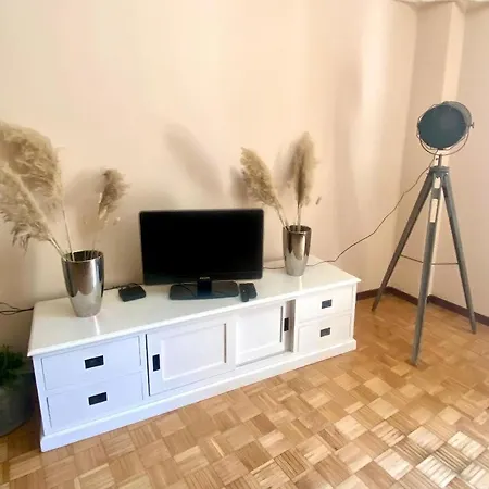 Apartment Honest & Spacious